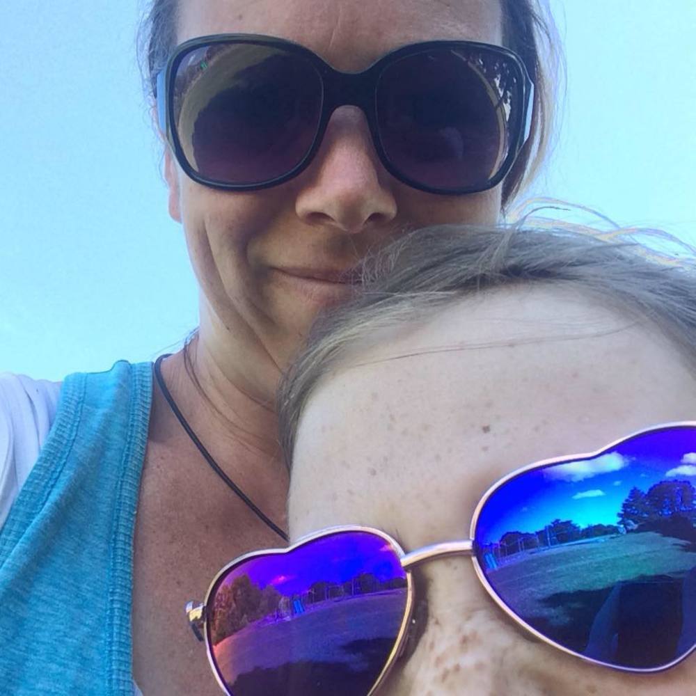 Meet your Posher, Helen